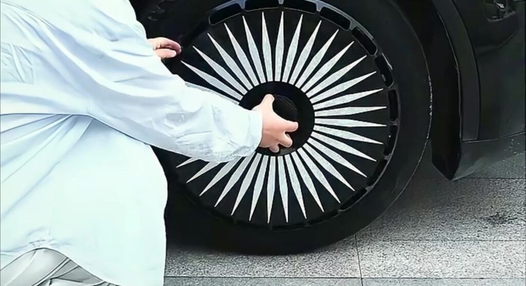 Tesla wheel cover brake dust cleaning and maintenance guide